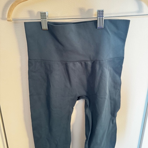 SET ACTIVE Sculptflex Power High-Rise Leggings - Small - Picture 2 of 5